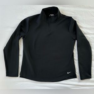 Nike Therma-FIT One Women's Long-Sleeve 1/2-Zip Top Medium